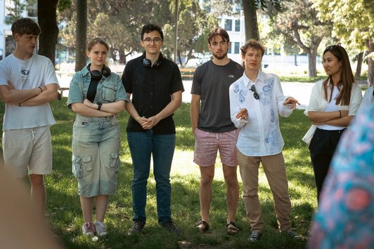 Gruppe junger Menschen 