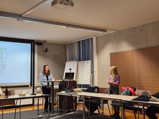 Der Alternativtext wird in Kürze eingefügt