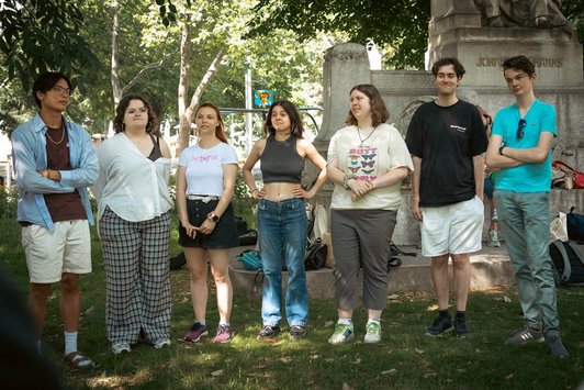 Gruppe junger Menshen