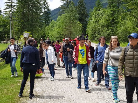 OeAD-Stipendiaten/innen wandern und lernen über die “Die Reise des Wiener Trinkwassers”