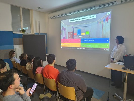 Scholarship holders taking part in a quiz on Austria