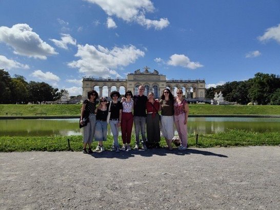 Der Alternativtext wird in Kürze eingefügt