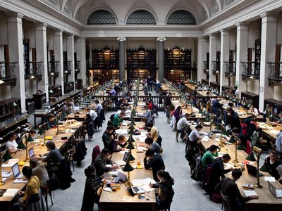 Lesesaal der Hauptuni Wien