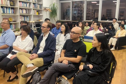 Der Alternativtext wird in Kürze eingefügt