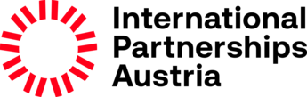 Eine rote Sonne und der Schriftzug International Partnerships Austria
