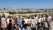  Ein Gruppenfoto von einem Team an LehrerInnen in Israel.