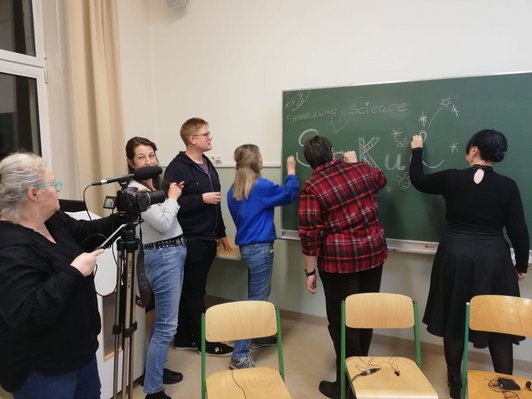 Der Alternativtext wird in Kürze eingefügt