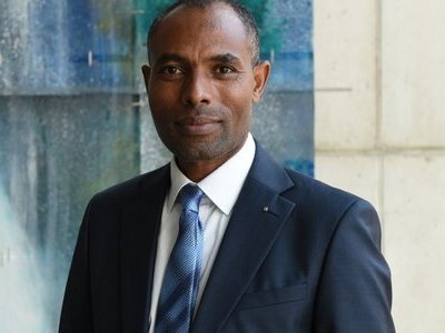 photo of speaker Prof. Belachew Gebrewold