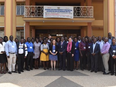 group photo of participants