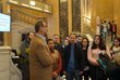 Stipendiaten mit Guide im Foyer des Naturhistorischen Museums Wien