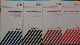 Cover Informationsbroschüren für vergangene Jahre.
