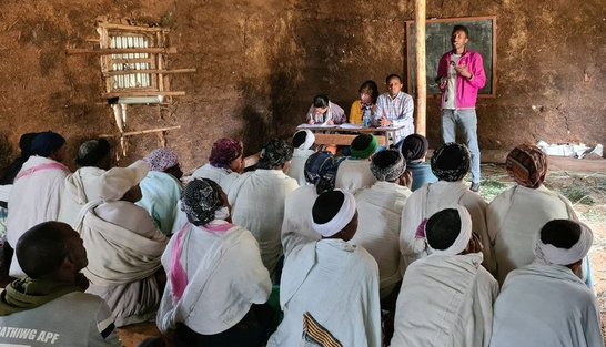 Discussion with female farmers