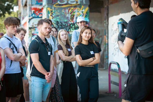 Gruppe junger Menschen 