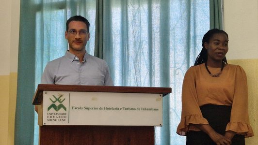 Der Alternativtext wird in Kürze eingefügt