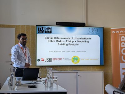 Moges Wubet Shita presents at conference