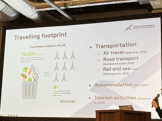 Mirjam Burget, Sustainability Lecturer an der Estonian Aviation Academy, spricht darüber, wie stark die Umwelt durch Mobilität belastet wird