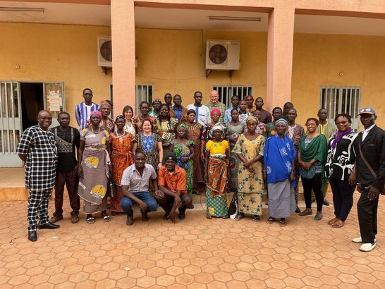 Der Alternativtext wird in Kürze eingefügt