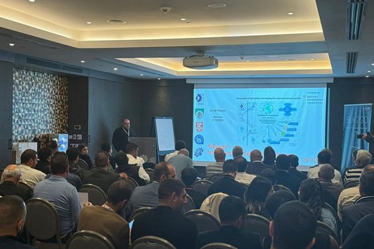 Photo6.jpg - DEvision presentation at Leica, Yerevan. October 2024 