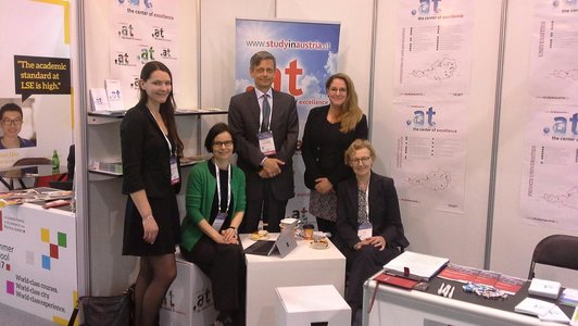 Marlene Köbrunner (BMWFW), Barbara Good (FH Wien), Felix Wilcek (BMWFW), Alexandra Wagner (OeAD), Eva Müllner (OeAD) at the APAIE Taiwan