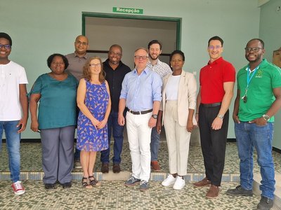 Der Alternativtext wird in Kürze eingefügt