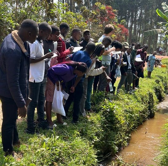 Field Activity Discharge Measurment