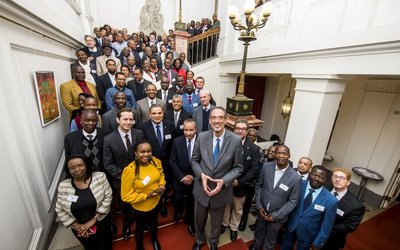 Im Bild BM Heinz Faßmann beim Kick-off mit Netzwerkmitgliedern aus 63 afrikanischen und 19 österreichischen Hochschulen.  