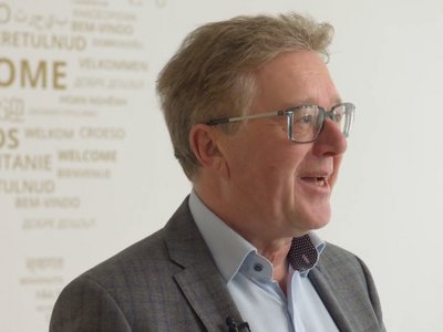 Der Alternativtext wird in Kürze eingefügt