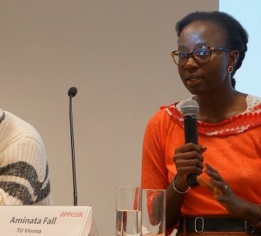 photo panelist speaking