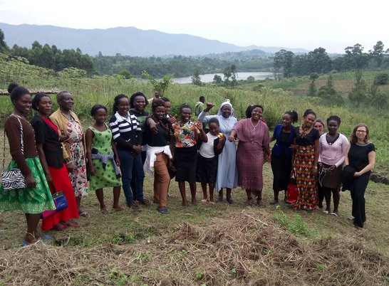Group photo of women participating in the project