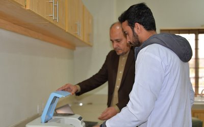 Lab work at Dep. of Chemistry at Uni of Swabi, Pakistan 