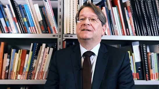Der Alternativtext wird in Kürze eingefügt