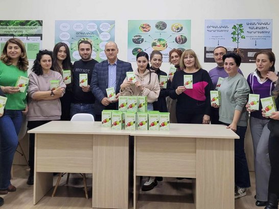 Organic Team Showcasing Delicious Apple Chips