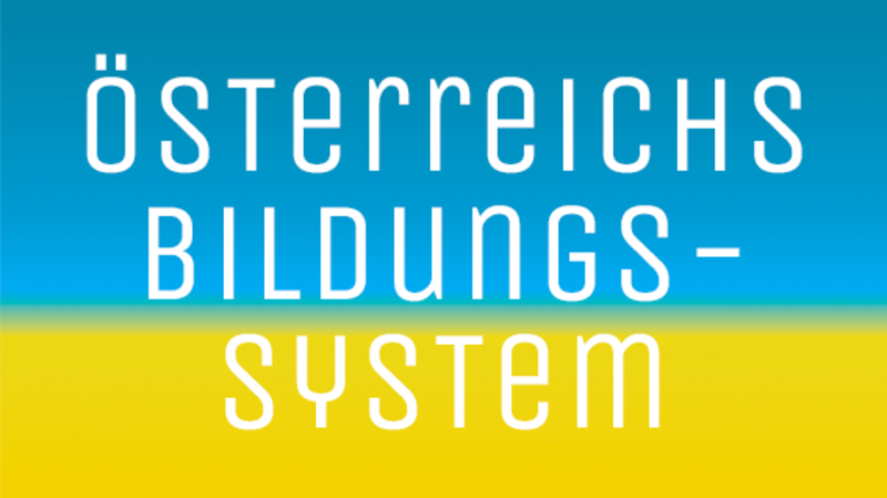 Text Österreichs Bildungssystem mit Hintergrund gelb blau